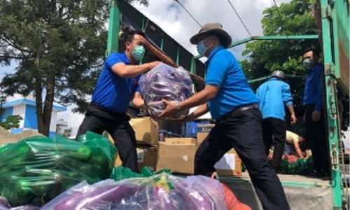 Đong đầy những “Chuyến xe yêu thương”